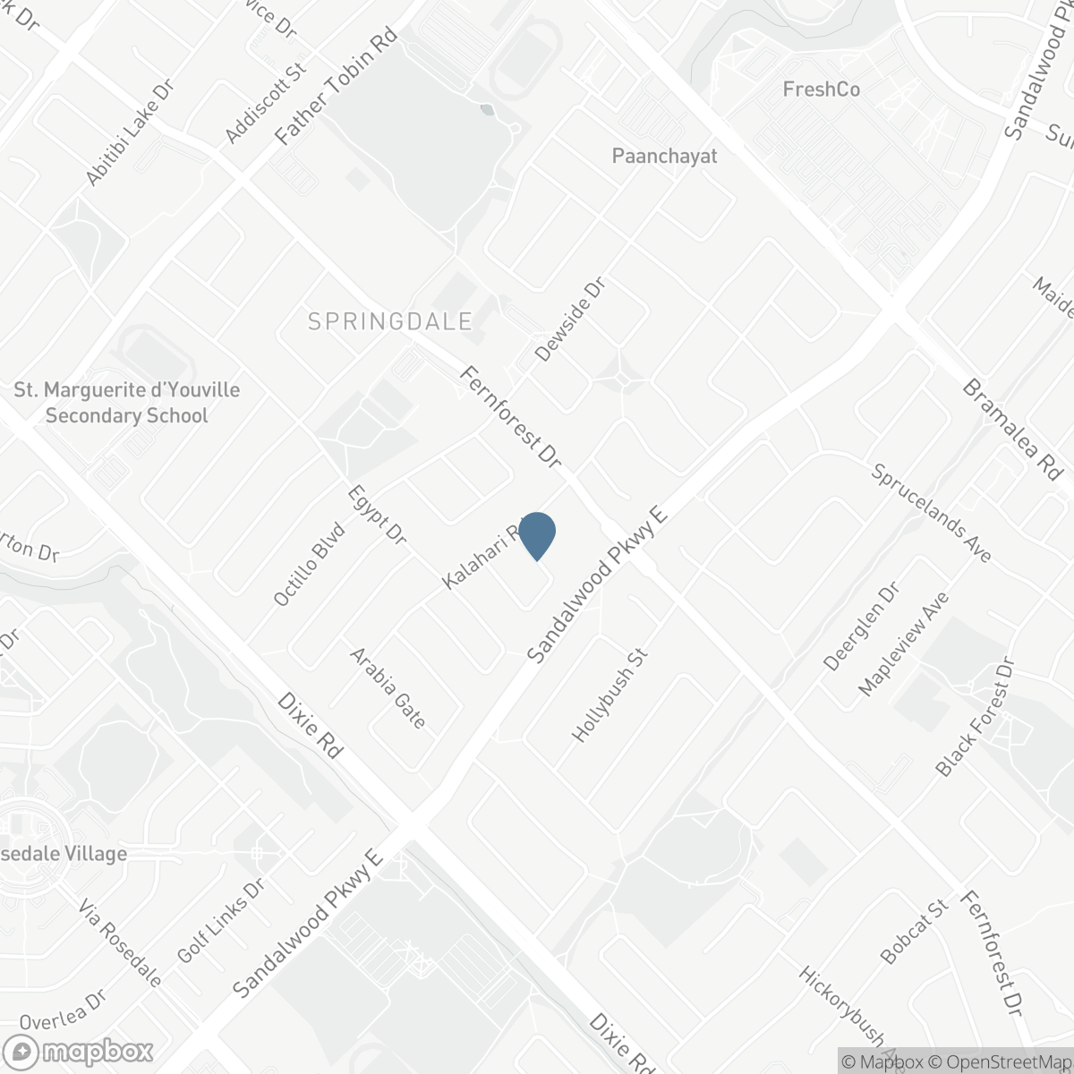 4 GIZA CRESCENT, Brampton, Ontario L6R 2R3